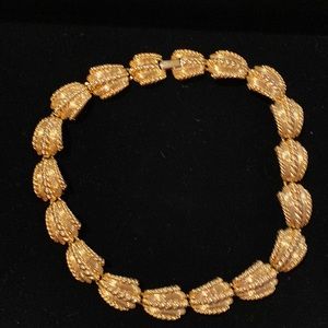 RJ10) 18” Vintage Gold Necklace Chunky 90s